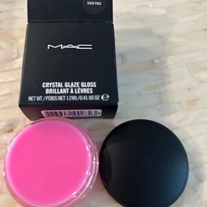 MAC Cosmetics Pink Lip Gloss Vibrant Shine